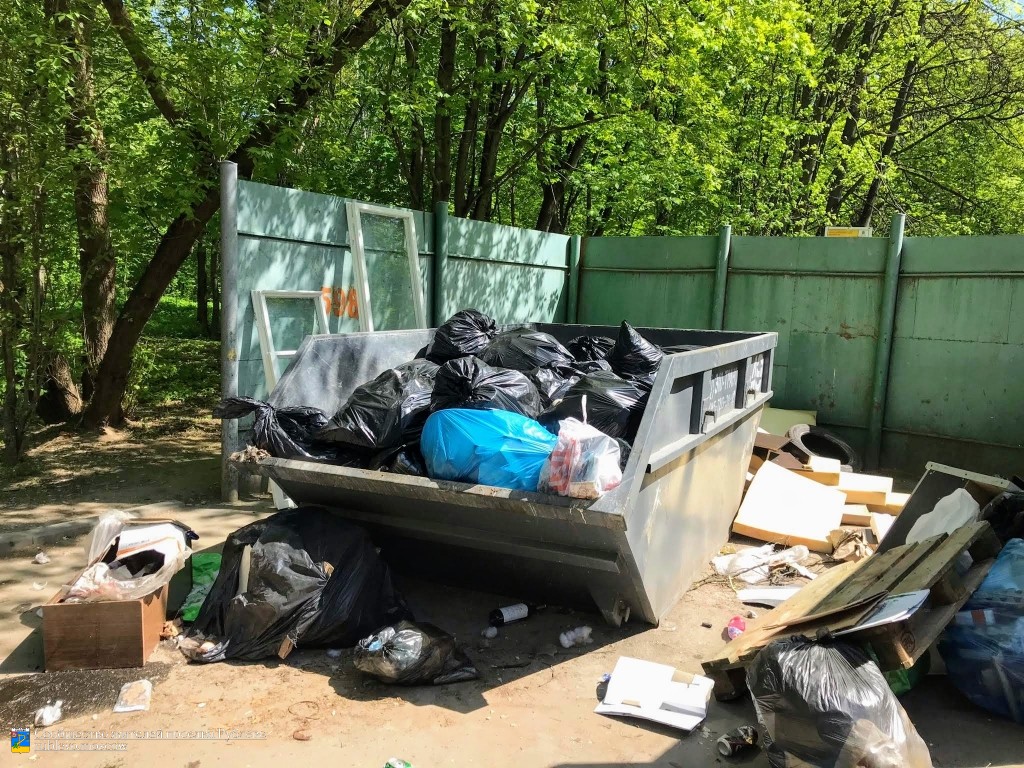 В Рублево состоялся очередной субботник по уборке леса 15 В Рублево состоялся очередной субботник по уборке леса 15